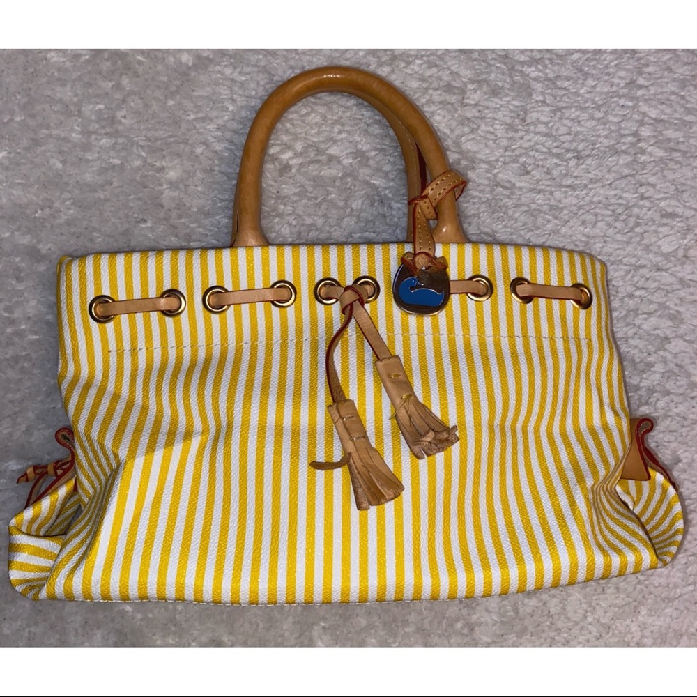 Dooney & Bourke Yellow / White Striped Handbag 💛